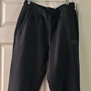 Black puma sweats